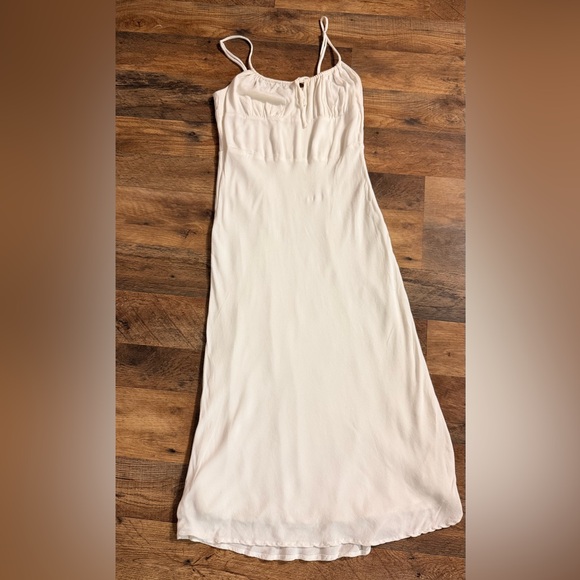 Wilfred Dresses & Skirts - Wilfred White Dress